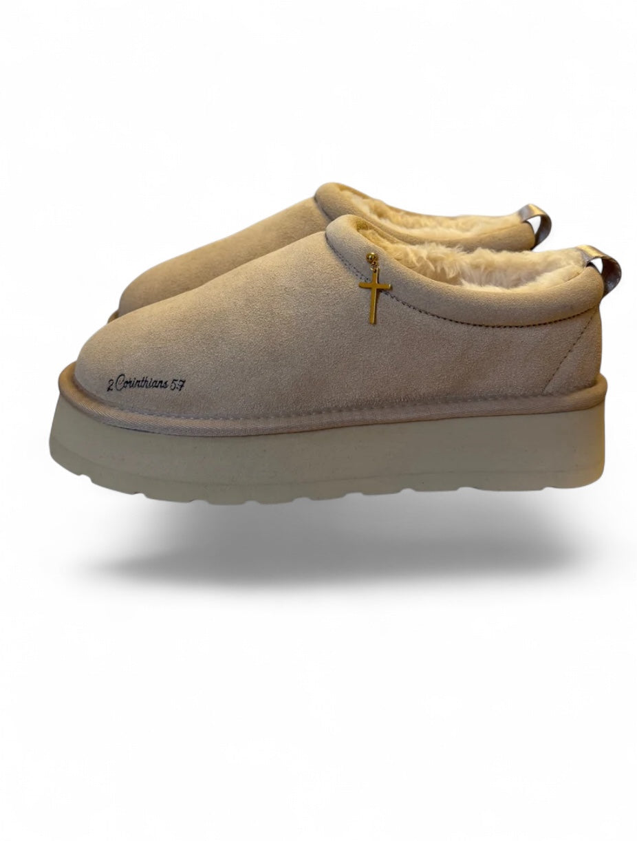 2 Corinthians 5:7 Clogs