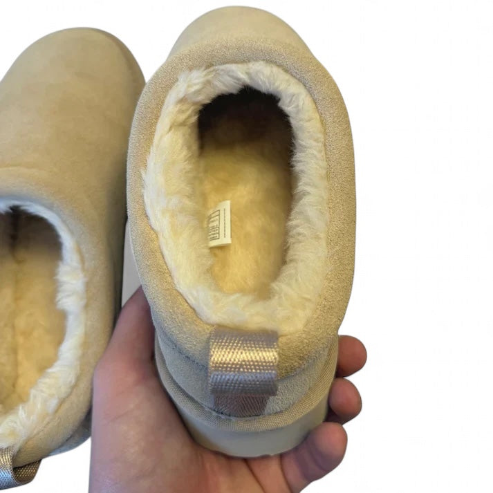 2 Corinthians 5:7 Clogs